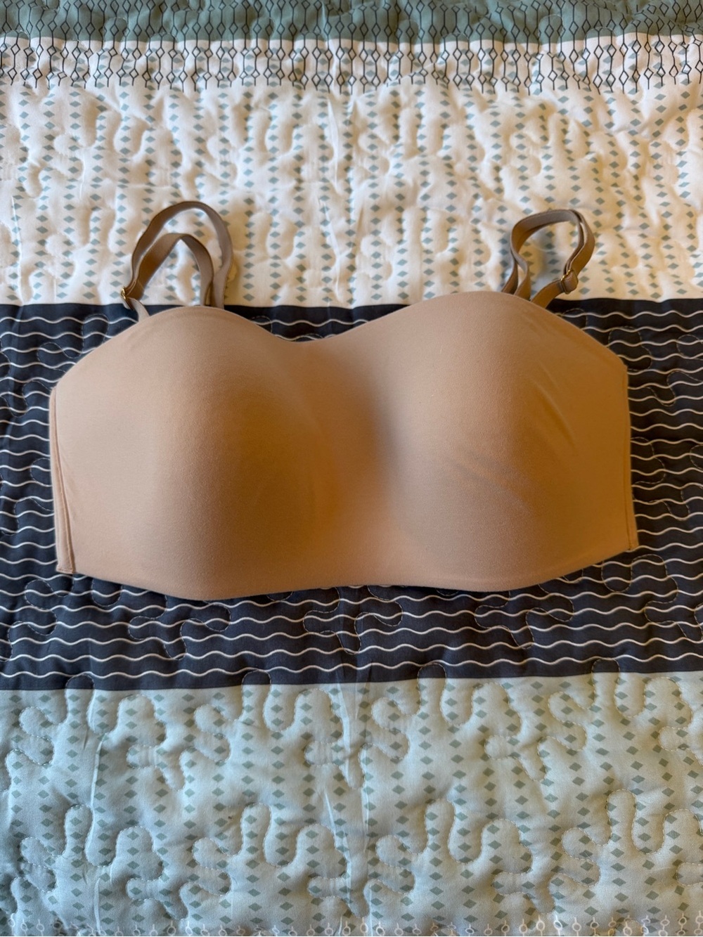Victoria's Secret Nude Convertible Strapless Bra